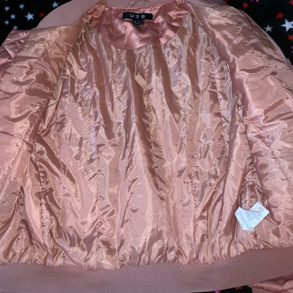 Bomber Jacket - Picture 2 of 4